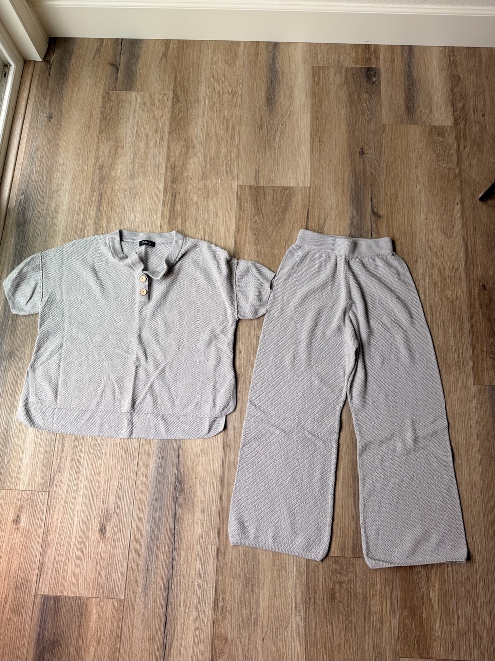 Cozy Wide-Leg Lounge Pants in Light Gray